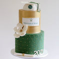 Load image into Gallery viewer, Collegiate Graduation Cake
